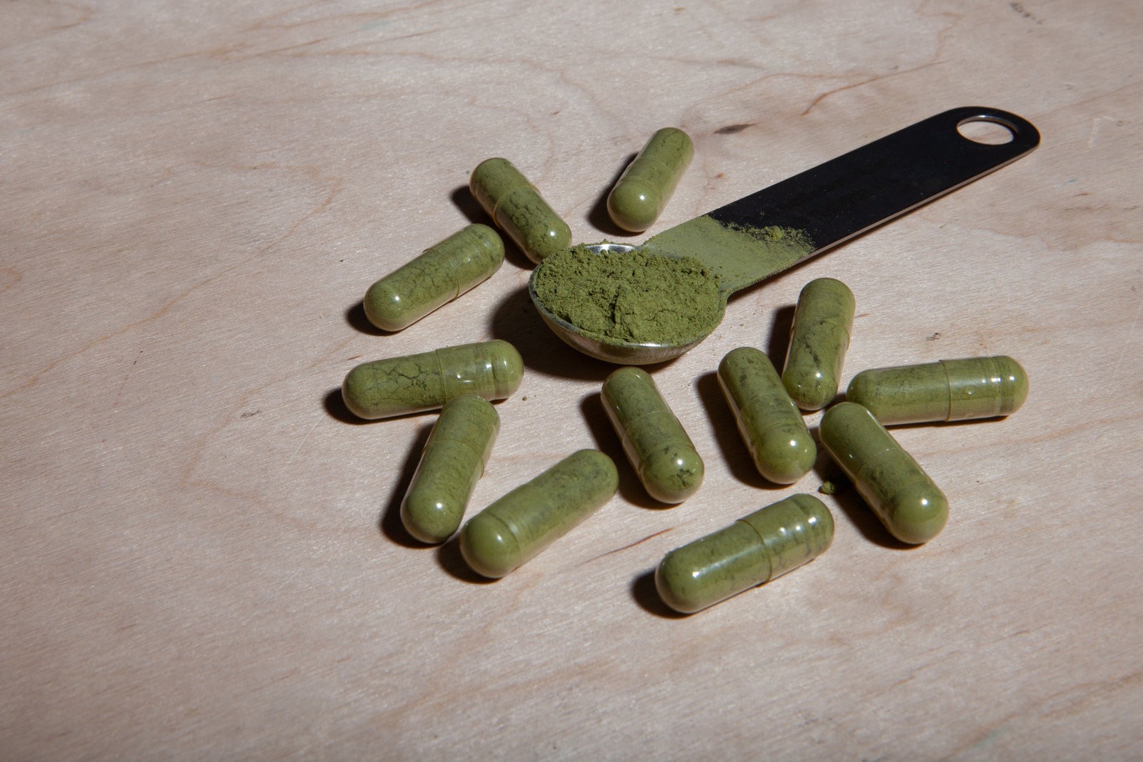 Click image for larger version

Name:	20191209_dull_kratom-91_slide-62ed2e422666f5084fc7b510b8abef3307bdeb67-s1600-c85.jpg
Views:	141
Size:	317.5 KB
ID:	993672
