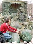 Click image for larger version

Name:	tourist9.jpg
Views:	252
Size:	12.5 KB
ID:	934601