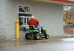 Click image for larger version

Name:	5551mcdrivethru.jpg
Views:	235
Size:	26.1 KB
ID:	935089