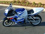 Click image for larger version

Name:	suz-gsxr750-01-bikepics-04254.jpg
Views:	221
Size:	83.3 KB
ID:	935584