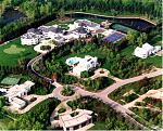 Click image for larger version

Name:	michael_jordans_house.jpg
Views:	315
Size:	314.7 KB
ID:	938407