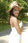 Click image for larger version

Name:	ali_dupri-001.jpg
Views:	283
Size:	24.8 KB
ID:	939714