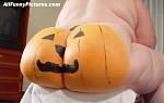 Click image for larger version

Name:	pumpkinbutt.jpg
Views:	195
Size:	9.6 KB
ID:	943787