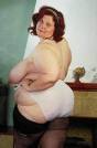 Click image for larger version

Name:	Fat Girl.jpg
Views:	289
Size:	2.5 KB
ID:	943842
